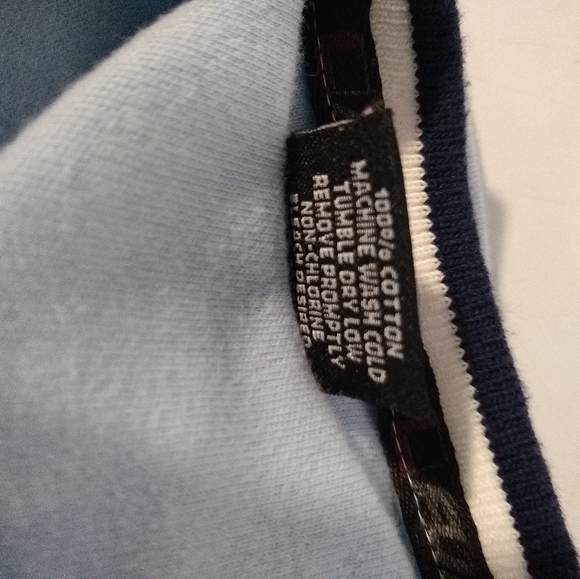 Vintage Fubu  Spell out cropped tee blue Made USA - Picture 6 of 7